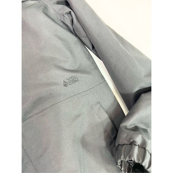 Volcom Enemy Stone Windbreaker Womens Small Black Hooded Front Zip Snap Button - Picture 2 of 13